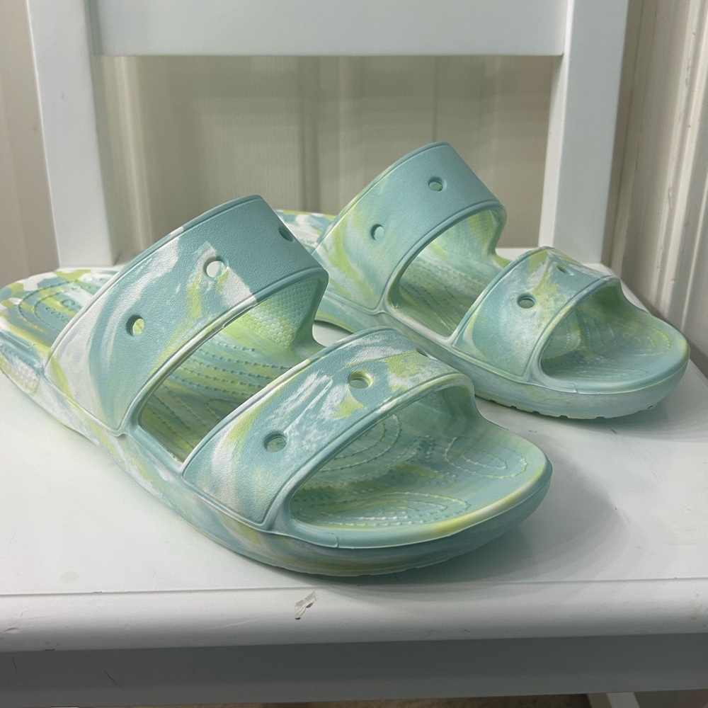 Crocs Classic Unisex Pure Water Marbled Slide Sandals Men’s 10 Women’s 12 - Picture 2 of 9